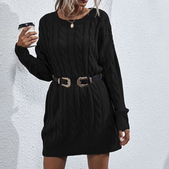 Cozy Grey oversized chunky knit cable sweater dress - Picture 10 of 12